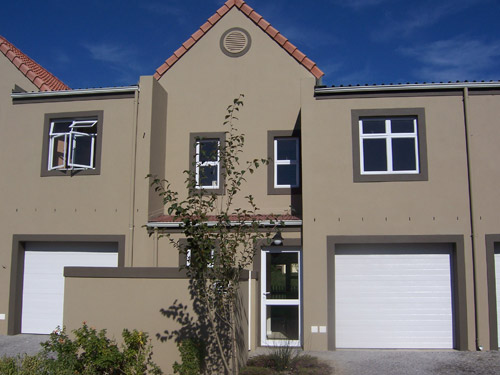 Townhouse in Western Cape South Africa - Boschenmeer Golf and Country Estate - Front End from Street