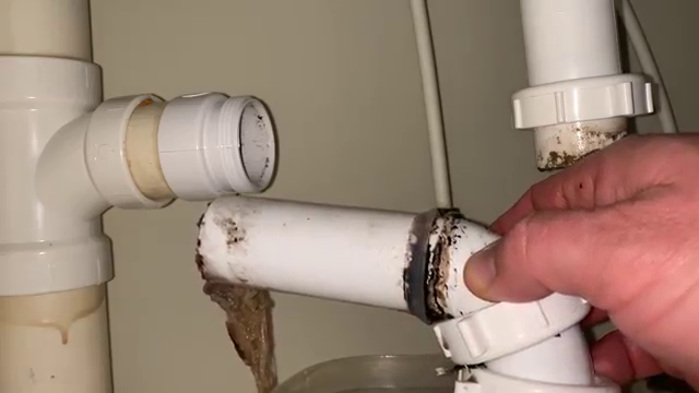 How To Install Rubber Seal Rings and Slip Nuts on PVC Pipe Joints (1)
