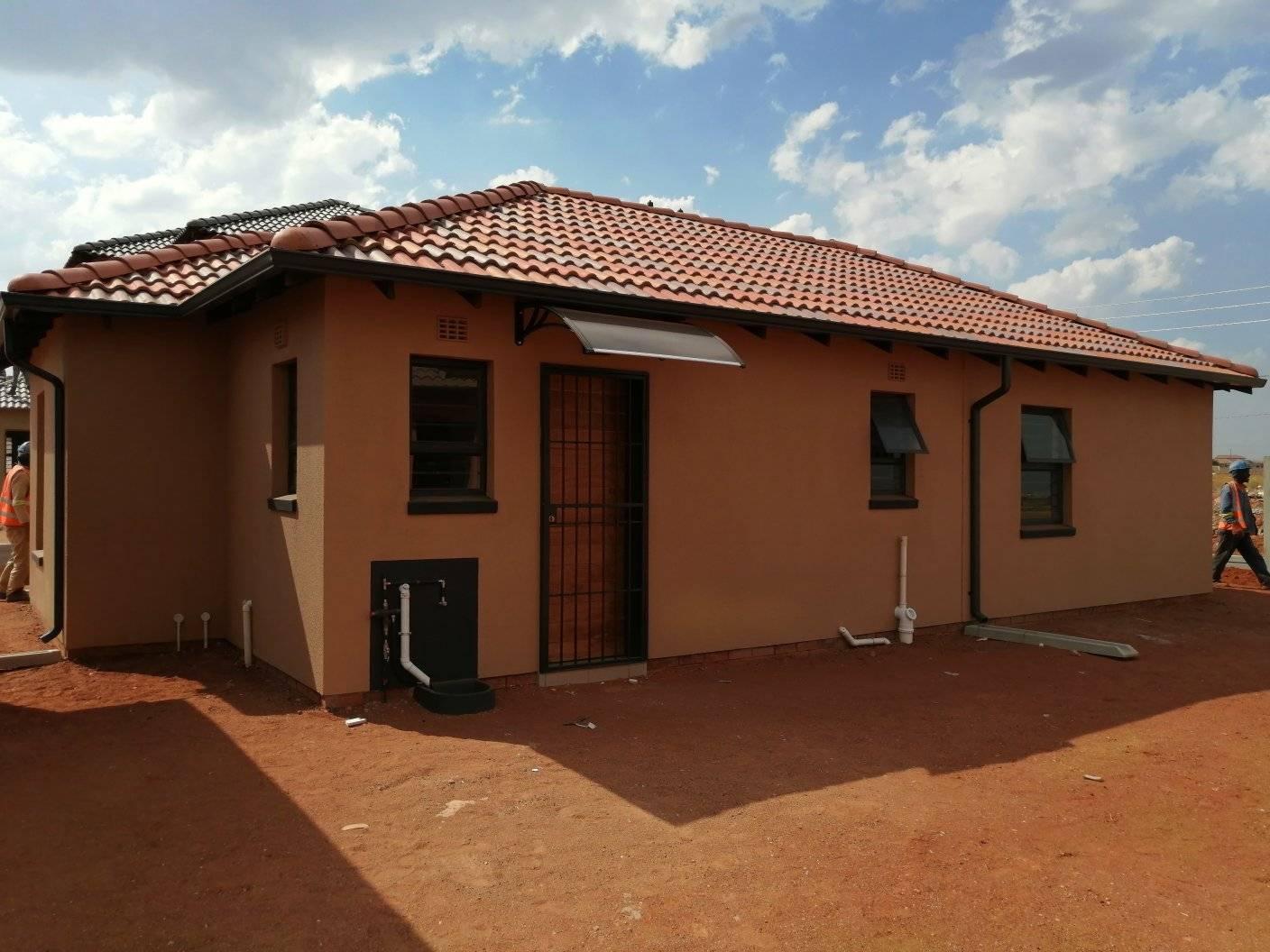 Protea Glen Extension 40 Soweto Johannesburg Houses (1)