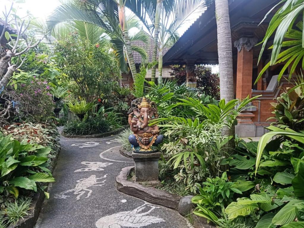 Family Guest House Ubud Bali