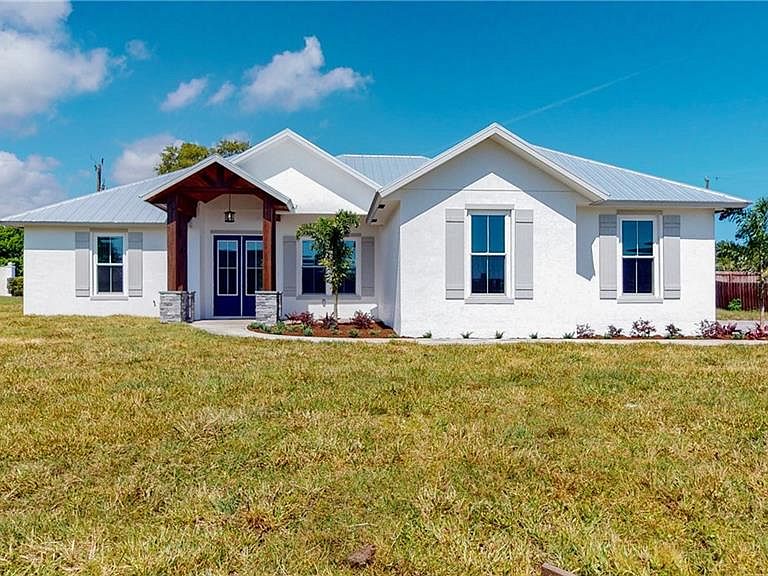 Newly Built 4 Bedroom House on 2405 SW 33rd Cir Okeechobee Florida 34974 Price 380000 USD (2)