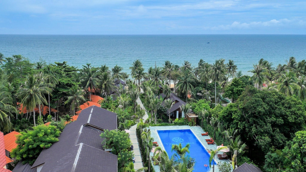 Tropicana Resort Phu Quoc, 100-C4 Tran Hung Dao Street, Quarter 7, Duong Dong, Phu Quoc Island, Vietnam (2)