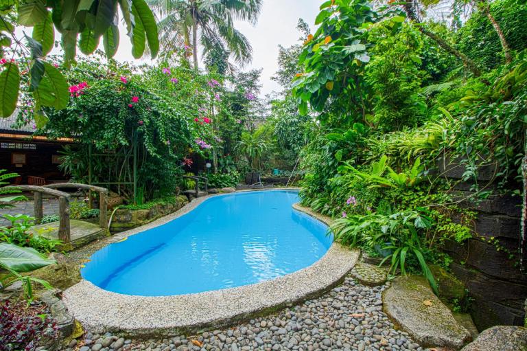 G.G. House (Happy Valley Guest House), Kampung Cibogo ll No. 423, Gadong, Cipayung, Megamendung, Bogor, Jawa Barat, Indonesia