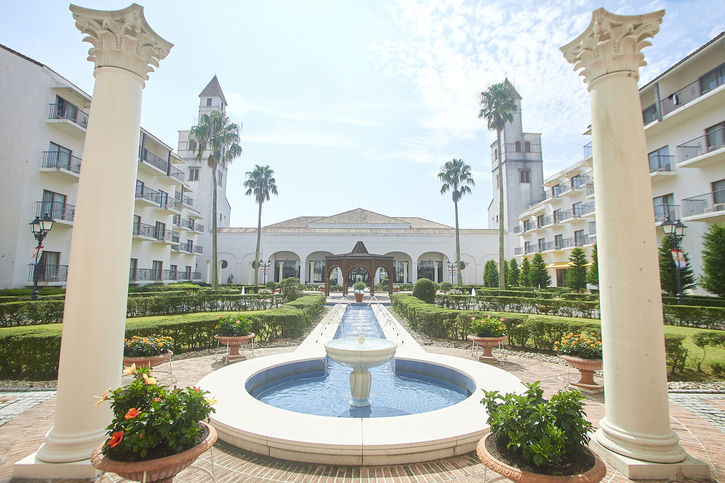 Hotel Shima Spain Mura_952 Sakazaki_Isobe-Cho_Shima_Japan
