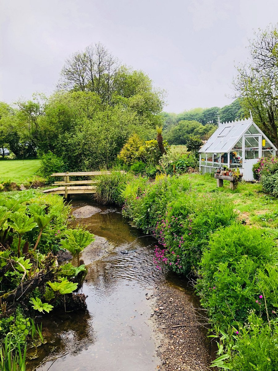 Pleasant Streams Farm Camping, Lower, Sticker, United Kingdom