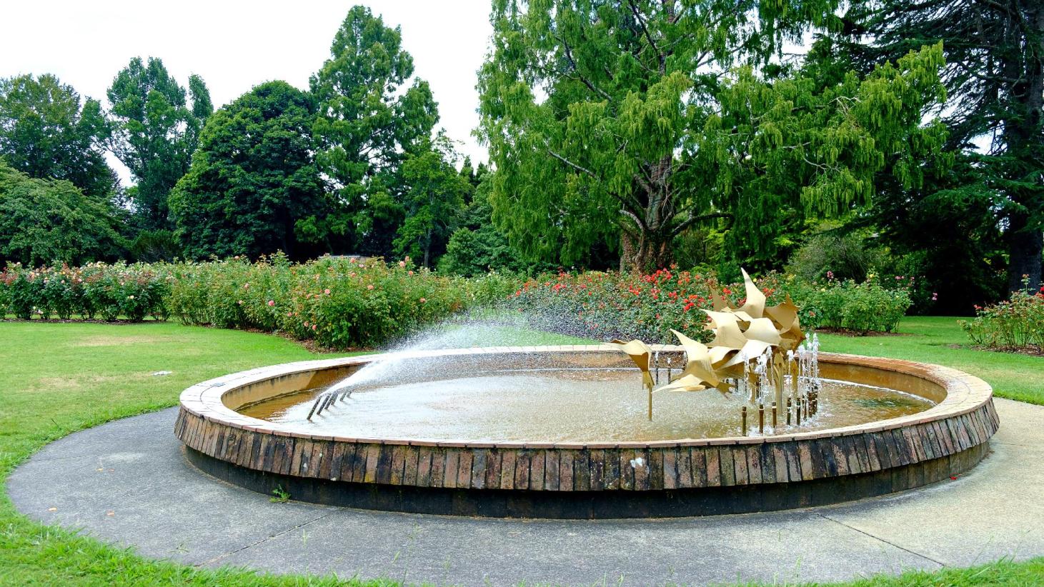 Water Fountain in Te Awamutu Resort New Zealand