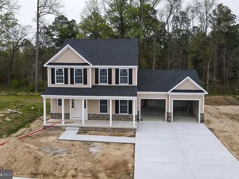 Delaware 262 Shore Ln Lot 22 Milford DE19963 - 4 Bed and 3 Baths with 2 Attached Garages on Gross Floor Area 2000 sqft - Built in 2022 - Price $396000 (3)_result