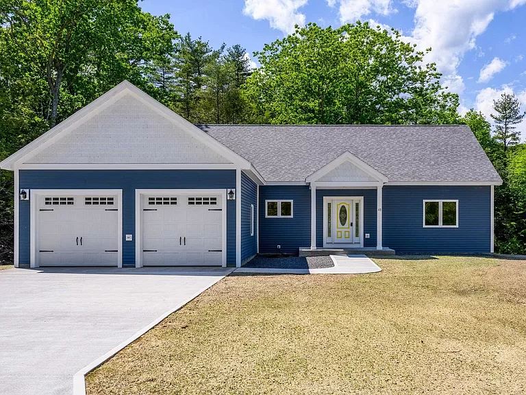 Maine 48 Batchelder Road Ogunquit ME03907 - 3 Bed and 3 baths with 2 Attached Garages on Gross Floor Area 1730 sqft - Built in 2022 - Price $1,099,000