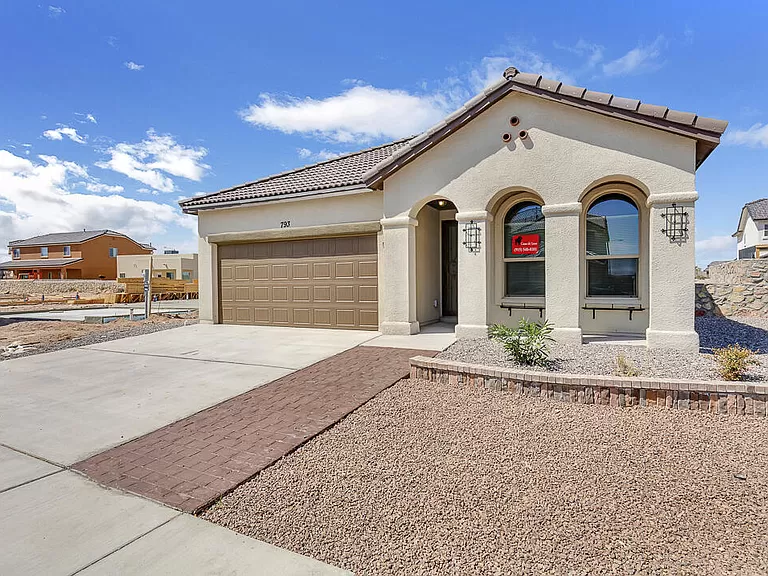 Newly Built House in El Paso 965 Haggerston Street TX-79928 - 4 Bedrooms and 2 Baths on Gross Floor Area 1,344 sqft - Built in 2021 - Price $261,950 (1)