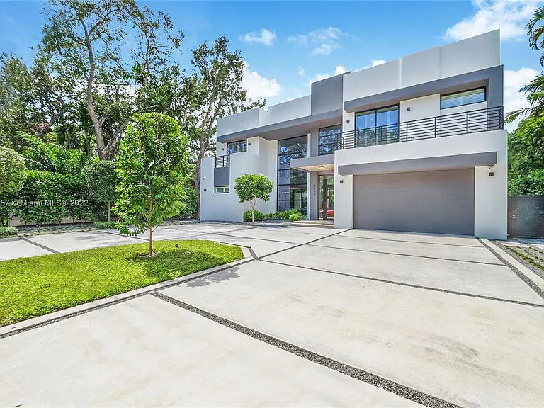 Newly Built House in Miami - 7260 SW 52nd Avenue FL-33143 - 5 Bedrooms and 6 Baths with 2 Attached Garages on 4,791 sqft Gross Floor Area - Built in 2020 - Price $5,300,000 (1)