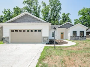 Newly Built 3 Bedroom House 528 S Valley River Drive Columbia City IN-46725 - Gross Floor Area 1396 sqft - $282,500 USD