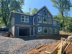 Newly Built 3 Bedroom House Riley Centre Lot 58 Front Royal VA-22630 - Gross Floor Area 1380 sqft - $449000 USD