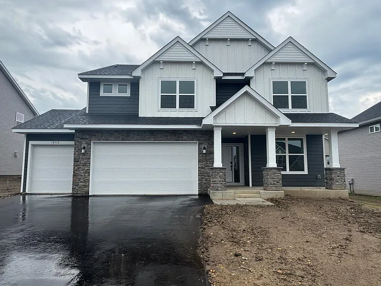 Newly Built 5 Bedroom House for Sale on 18112 Hounds Drive Lakeville MN-55044 _ GFA 4822 sqft - Price 754260 USD