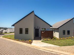 3 Bedroom Townhouse for Sale with 2 Bathrooms, GFA 87.6m2 in Hillcrest Central F3 Kings Gate Estate, 1 Ngwele Rd, Durban, KZN - Price R 1,570,000