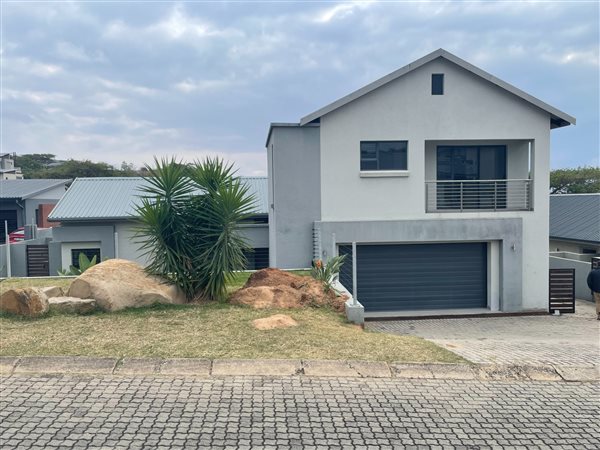 4 Bedroom House with 4 Bathrooms and Double Garage - GFA 350m2 on ERF Size 933m2 in Sonheuwel, Erf 1952 The Rest Nature Estate, Mpumalanga - On Auction