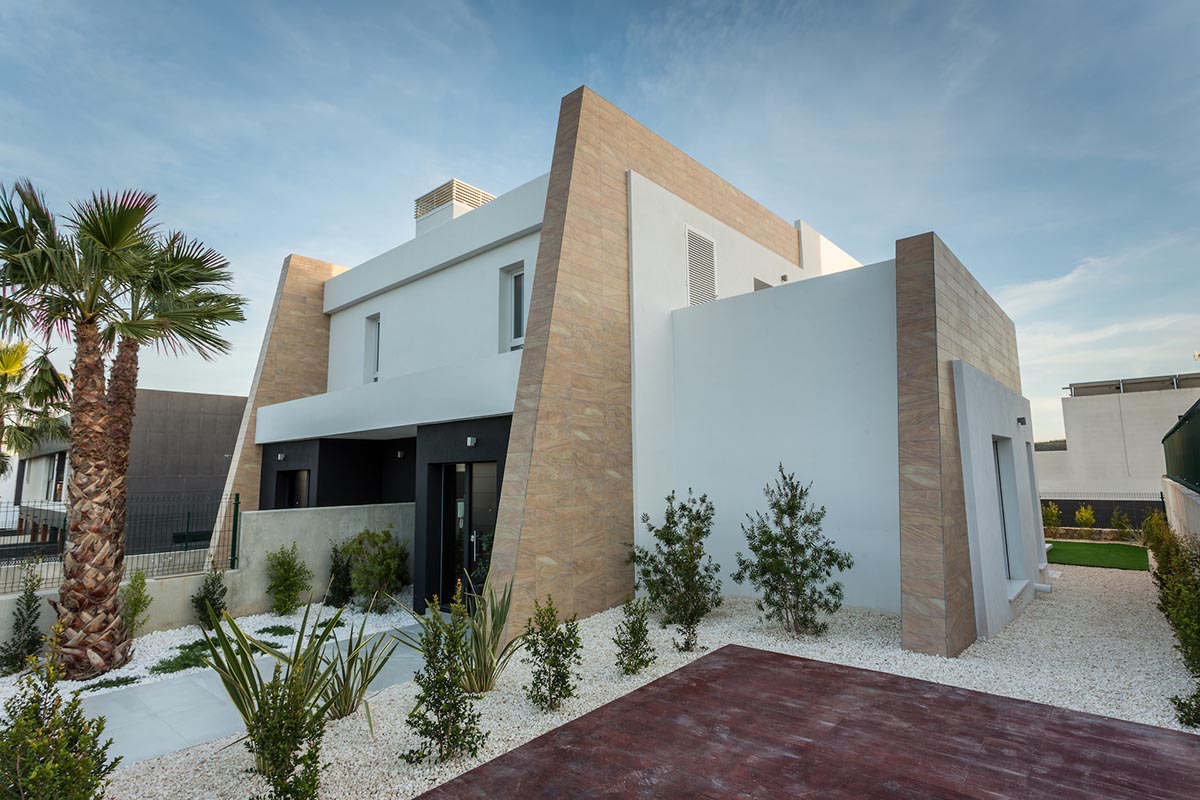 3 Bedroom Villa for Sale, GFA 98m2 in Valencia, Spain - Price € 391 950 (7)
