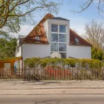 Triple Storey 5 Bedroom Single Family House for Sale (4)